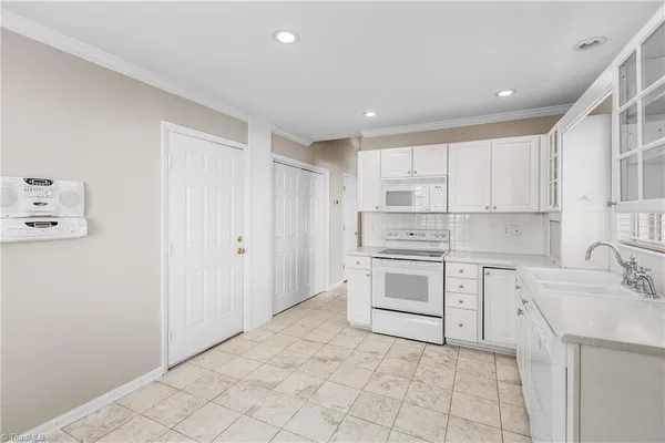 $275,000 | 7508 Riverside Court, Clemmons, NC 27012