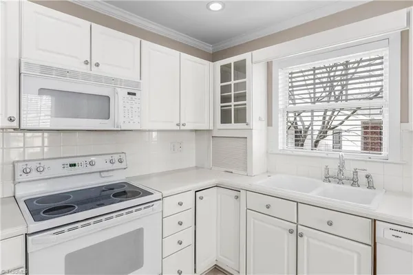 $275,000 | 7508 Riverside Court, Clemmons, NC 27012