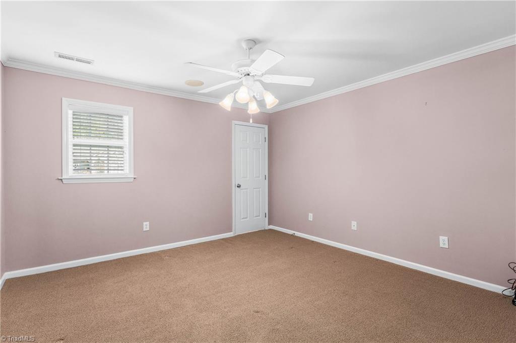 7508 Riverside Court Clemmons, NC 27012 - Photo 22 of 27 Guest Room 1