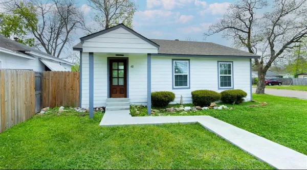$1,600 | 411 Harris Avenue, Pasadena, TX 77506
