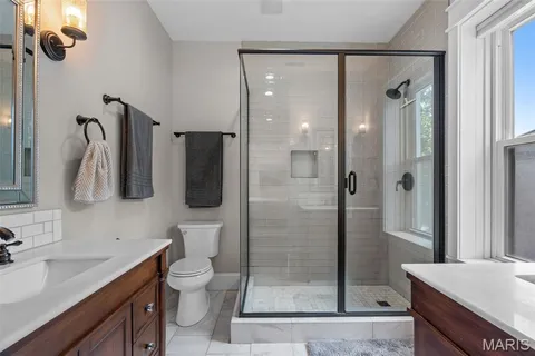 $625,000 | 1600 Bellevue Avenue, Richmond Heights, MO 63117