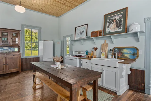 $275,000 | W1297 450th Avenue, Plum City, WI 54761