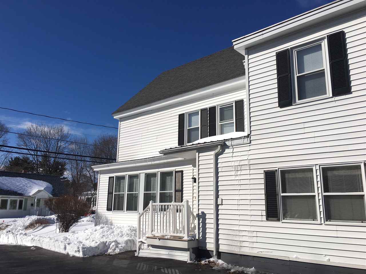 21 Walnut Street Rochester, NH 03867 - Photo 3 of 25