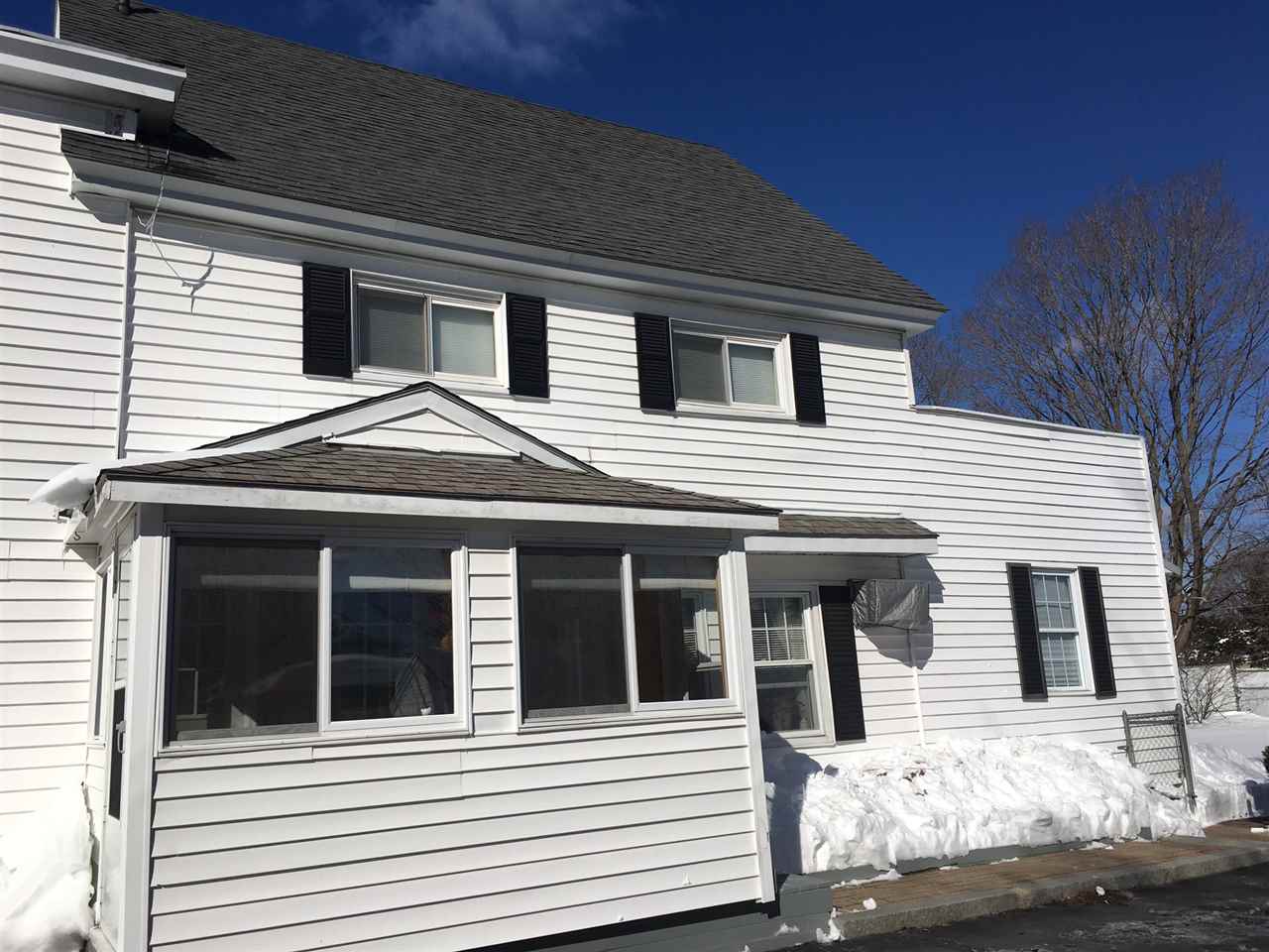 21 Walnut Street Rochester, NH 03867 - Photo 4 of 25
