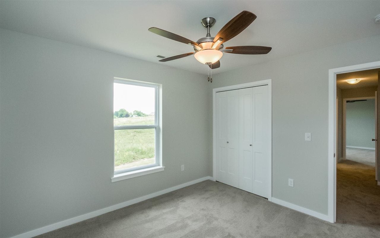 22 Camden Road Iowa City, IA 52245 - Photo 18 of 28 Gallery Image 18
