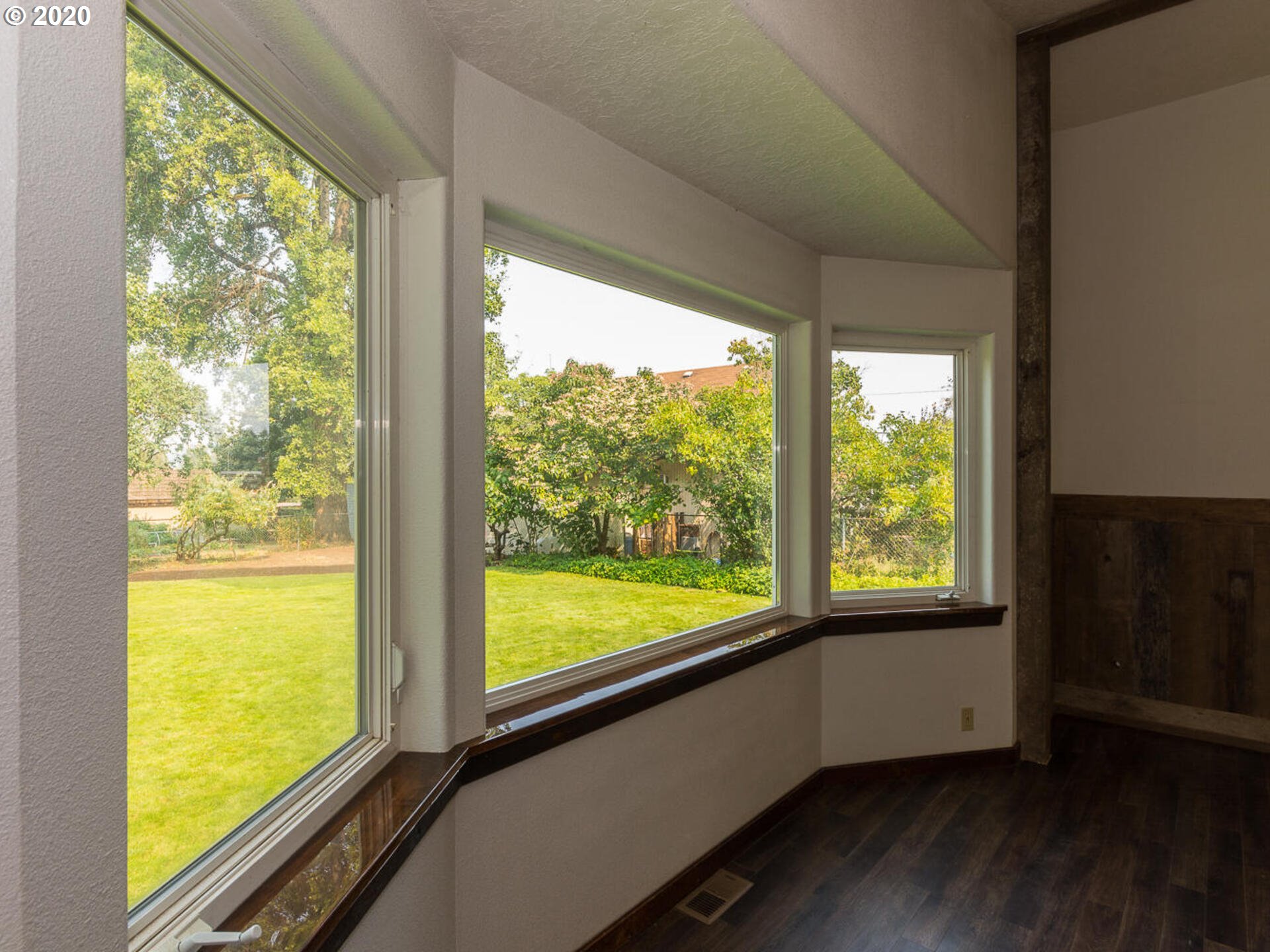 325 Main Street Fairview, OR 97024 - Photo 14 of 31