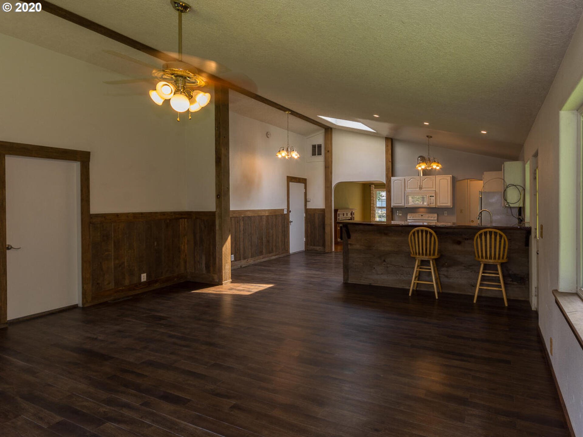 325 Main Street Fairview, OR 97024 - Photo 17 of 31