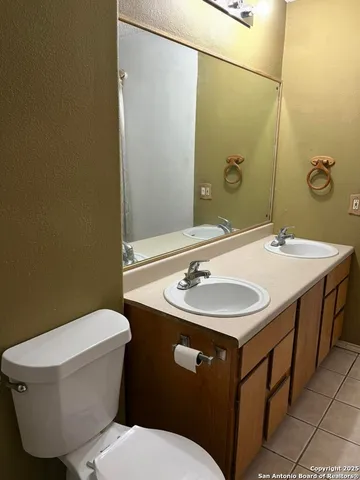$1,600 | 150 Meadow Glen Drive, San Antonio, TX 78227
