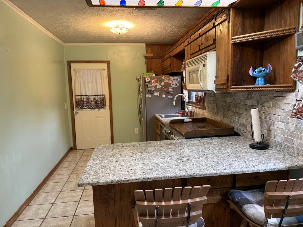 142 Hippy Hollow Road Cleveland, VA 24225 - Photo 11 of 34 Gallery Image 11