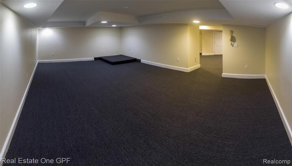 1210 Yorkshire Road Grosse Pointe Park, MI 48230 - Photo 26 of 37