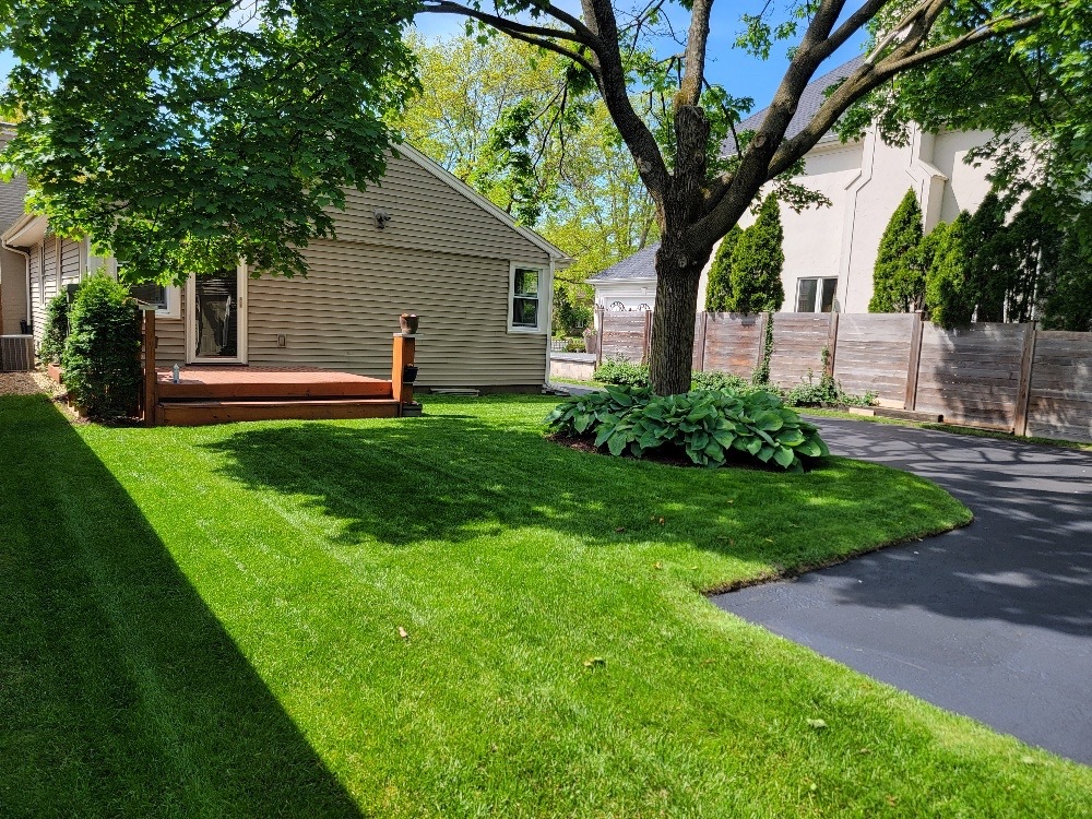 229 Fuller Road Hinsdale, IL 60521 - Photo 27 of 28 Gallery Image 27