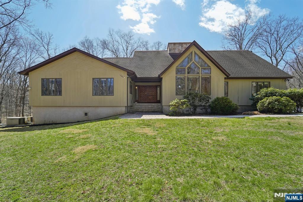 30 Ironia Mendham Road Chester, NJ 07930 - Photo 1 of 33