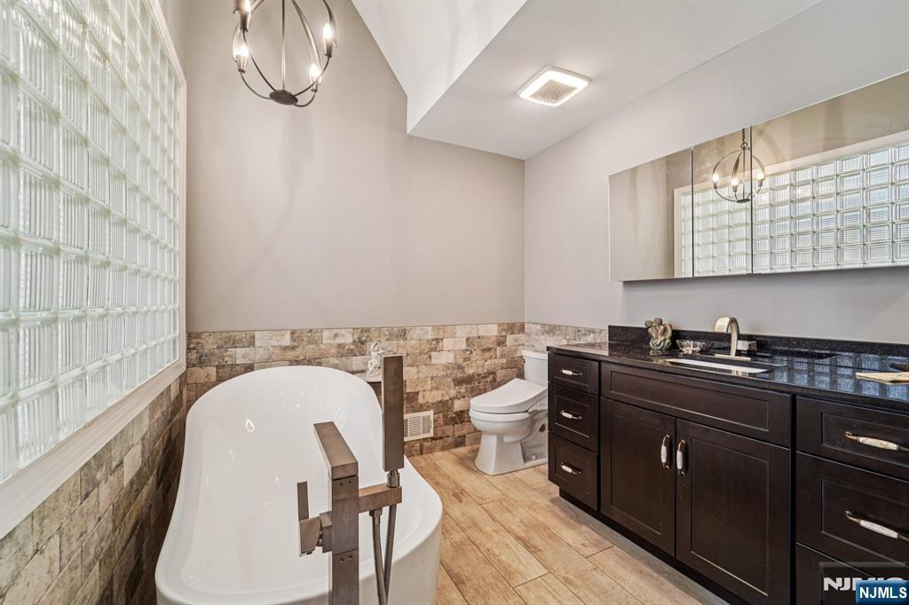 30 Ironia Mendham Road Chester, NJ 07930 - Photo 19 of 33