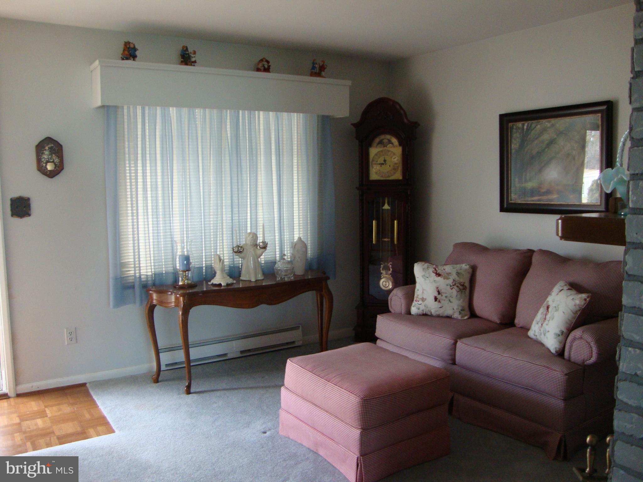 430 Trimble Road Joppa, MD 21085 - Photo 3 of 24 Living Room