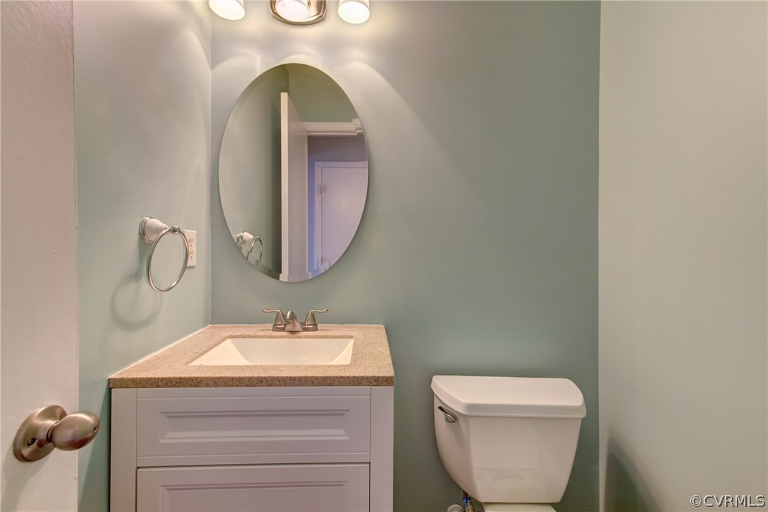 12313 Logan Trace Road Midlothian, VA 23114 - Photo 14 of 25 Gallery Image 14