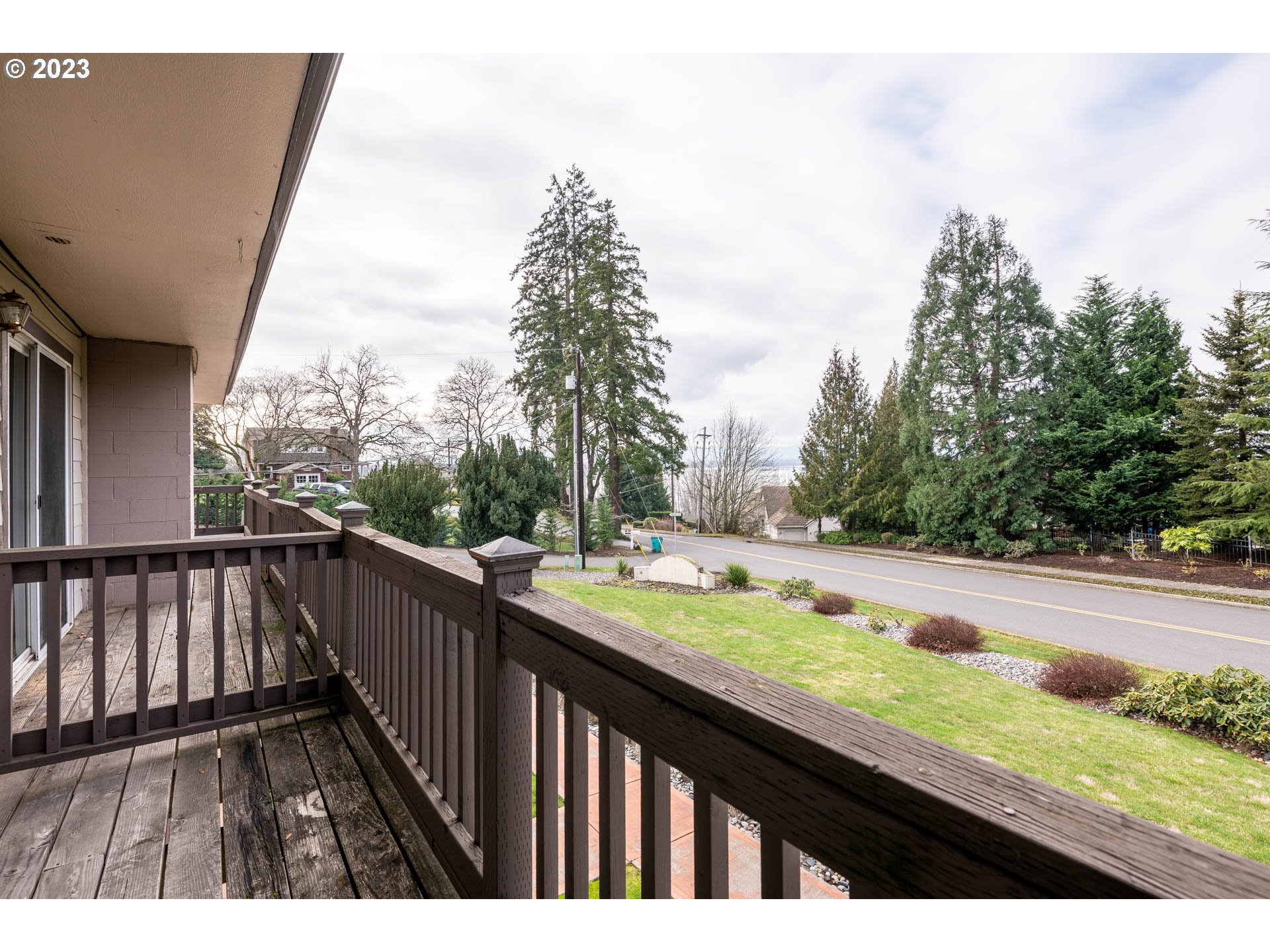 2102 Kelly Road, Unit 18 Vancouver, WA 98665 - Photo 15 of 17 a view of swimming pool from a balcony