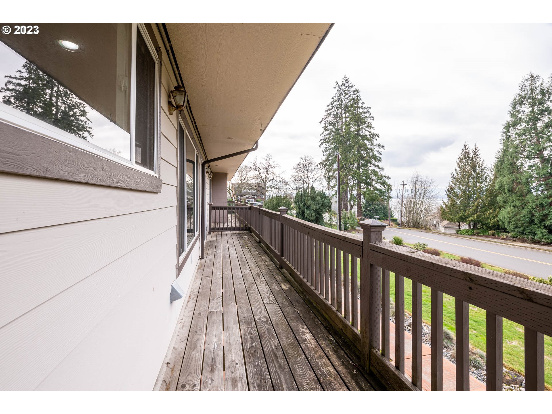 2102 Kelly Road, Unit 18 Vancouver, WA 98665 - Photo 6 of 17 a view of balcony with wooden floor