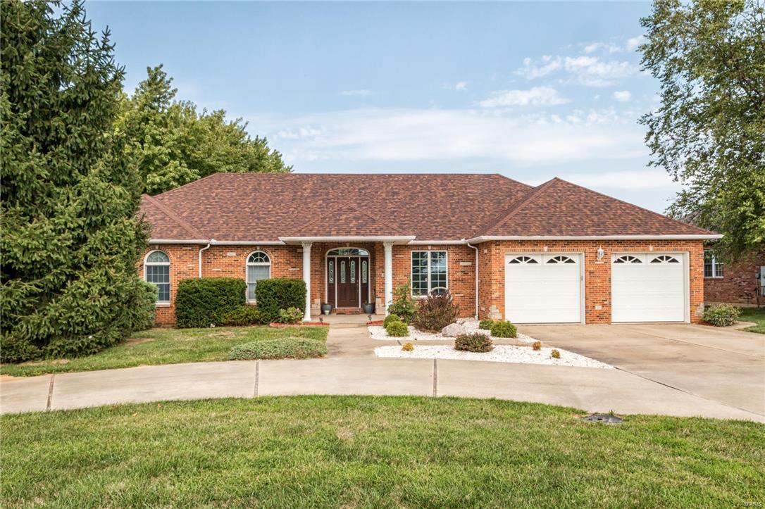 1055 Bluffside Road Columbia, IL 62236 - Photo 1 of 49 Gallery Image 1
