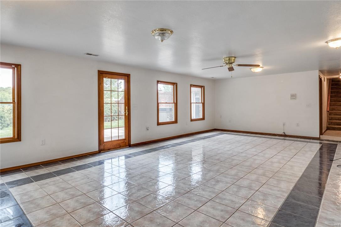1055 Bluffside Road Columbia, IL 62236 - Photo 34 of 49 Gallery Image 34