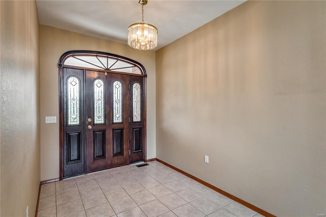 1055 Bluffside Road Columbia, IL 62236 - Photo 5 of 49 Gallery Image 5