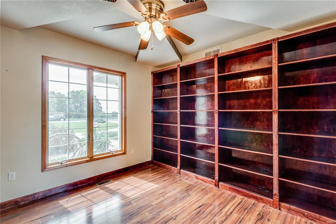 1055 Bluffside Road Columbia, IL 62236 - Photo 10 of 49 Gallery Image 10