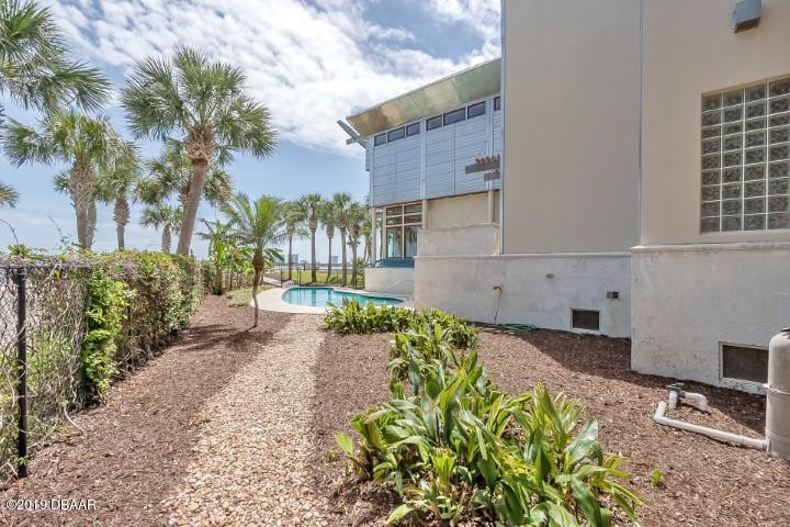 11 Sandusky Road South Daytona, FL 32119 - Photo 55 of 80 11-48