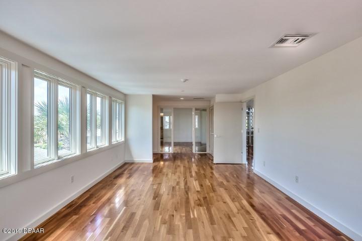 11 Sandusky Road South Daytona, FL 32119 - Photo 62 of 80 11-55