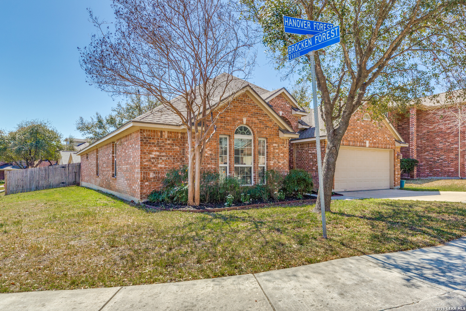 8910 Hanover Forest Helotes, TX 78023 - Photo 2 of 30