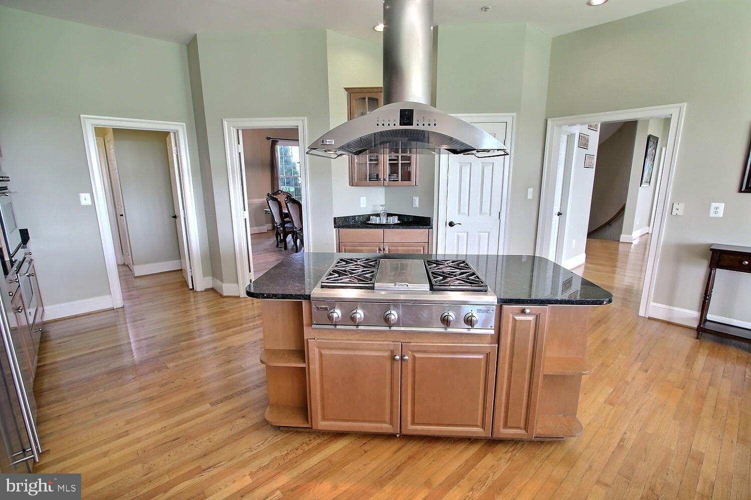 24238 Kings Valley Road Damascus, MD 20872 - Photo 13 of 82 Gallery Image 13