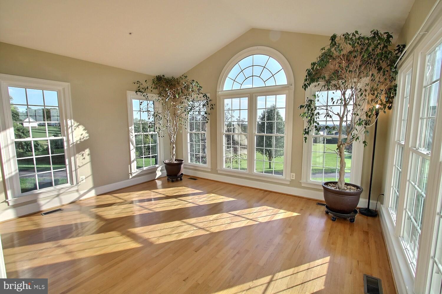 24238 Kings Valley Road Damascus, MD 20872 - Photo 32 of 82 Gallery Image 32
