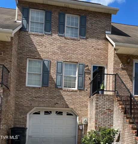 $179,999 | 2008 Timbers Edge Court, Unit 8, Kingsport, TN 37660