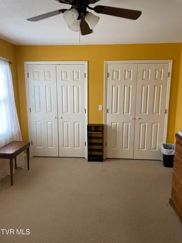 $179,999 | 2008 Timbers Edge Court, Unit 8, Kingsport, TN 37660