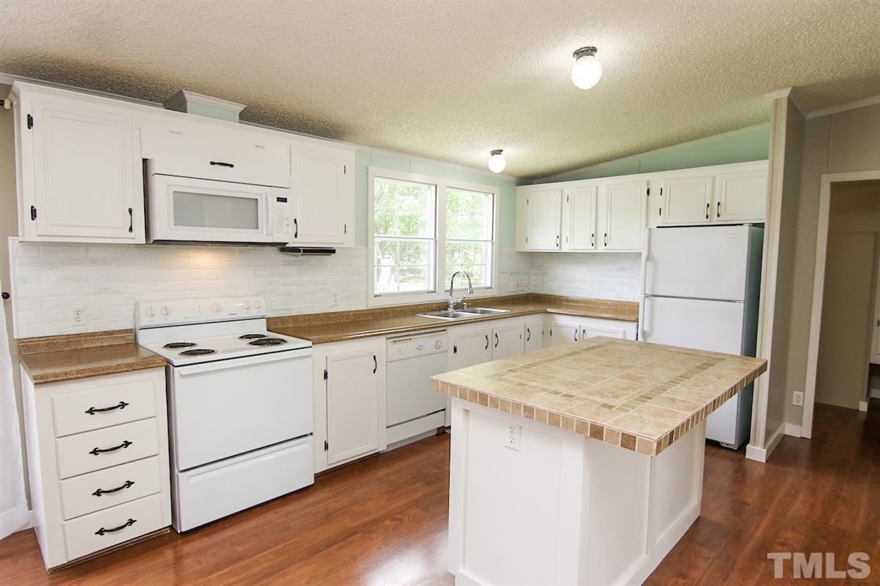 2525 Rains Crossroads Road Selma, NC 27576 - Photo 12 of 30 Gallery Image 12