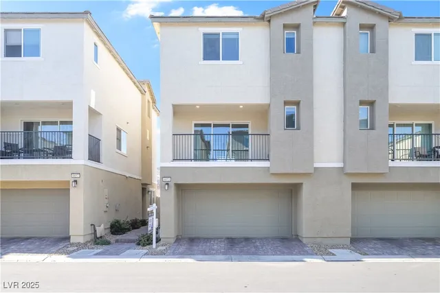 $449,000 | 6853 Prairie Pearl Street, Las Vegas, NV 89148