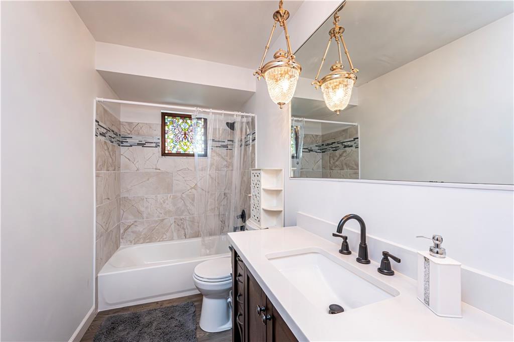 4045 Blue Willow Street Irwin, PA 15642 - Photo 4 of 27