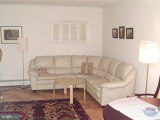 44 Carlisle Road Newark, DE 19713 - Photo 2 of 6 Gallery Image 2
