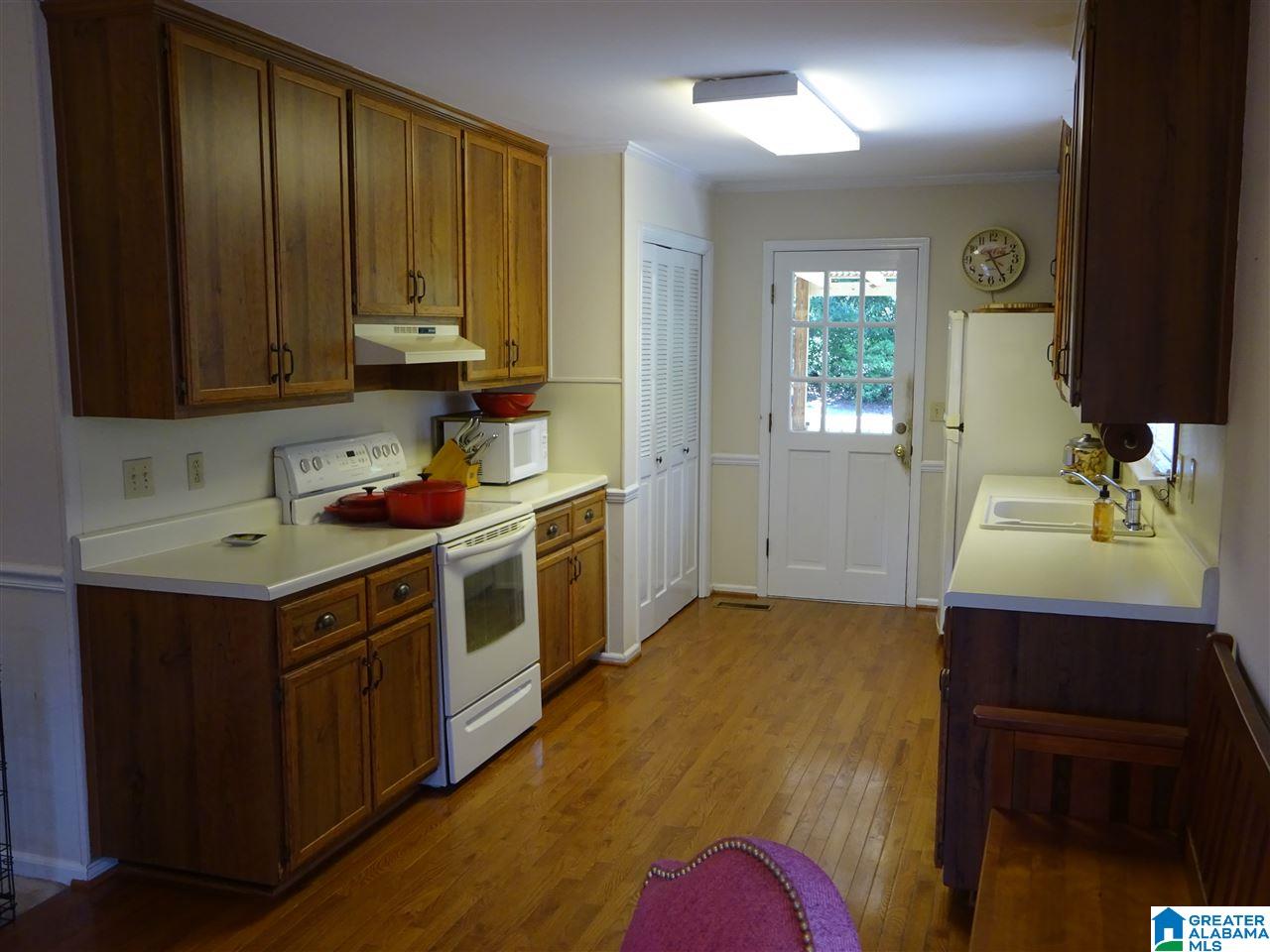 2620 Buckboard Road Birmingham, AL 35244 - Photo 3 of 24