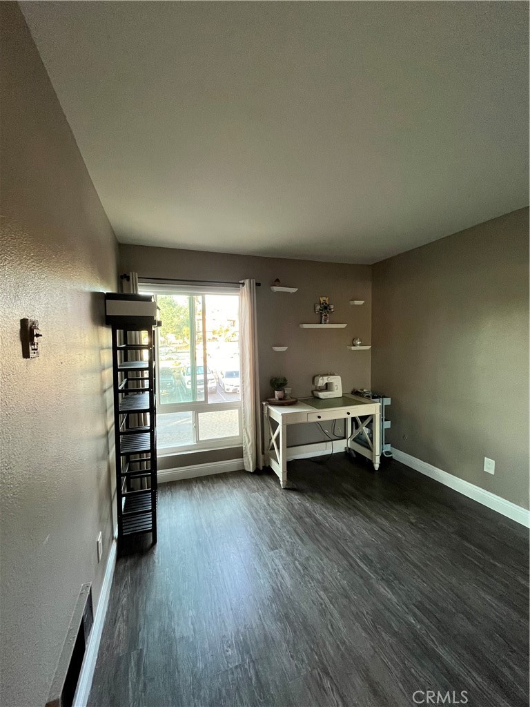 1051 Rock Springs Road Escondido, CA 92026 - Photo 12 of 28