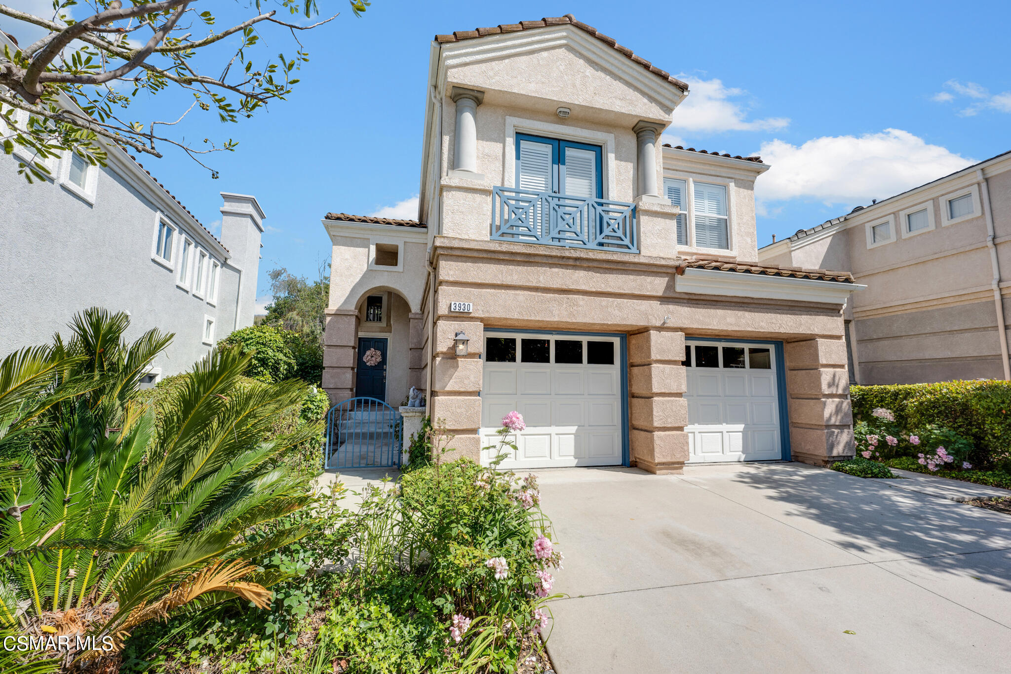 3930 Sunsetridge Road Moorpark, CA 93021 - Photo 1 of 42 a front view of a house with garden