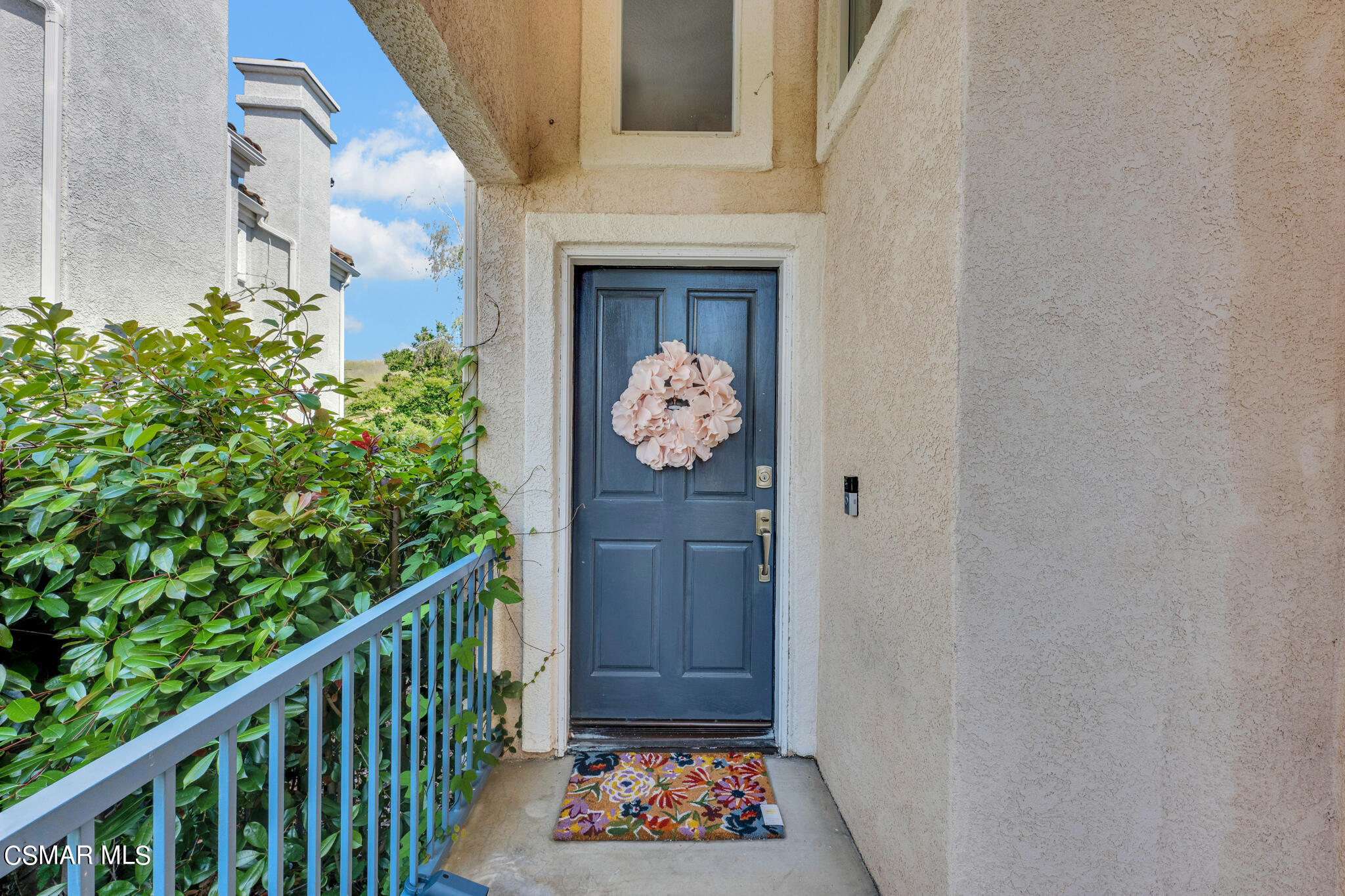 3930 Sunsetridge Road Moorpark, CA 93021 - Photo 3 of 42 a front view of a house with garden