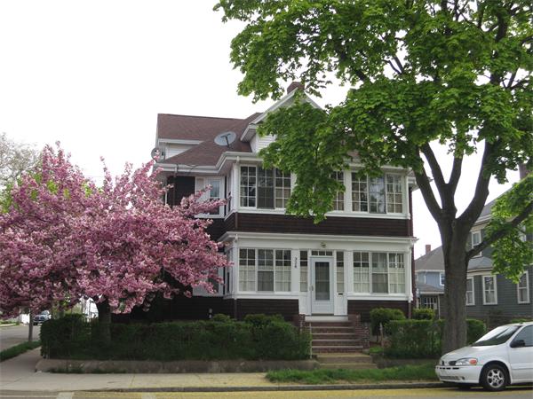 328 Billings Road Quincy, MA 02170 - Photo 1 of 25 Gallery Image 1