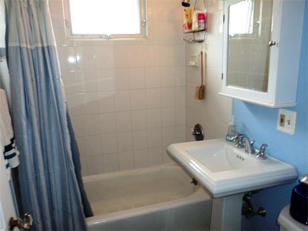 328 Billings Road Quincy, MA 02170 - Photo 16 of 25 Gallery Image 16