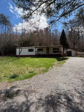 $229,900 | 3086 Old Highway 64 East, Hayesville, NC 28904