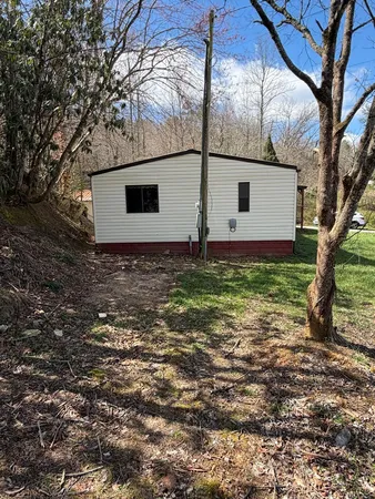 $229,900 | 3086 Old Highway 64 East, Hayesville, NC 28904
