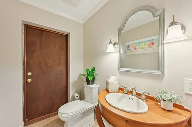 $679,000 | 12527 Honeywood Trail, Houston, TX 77077