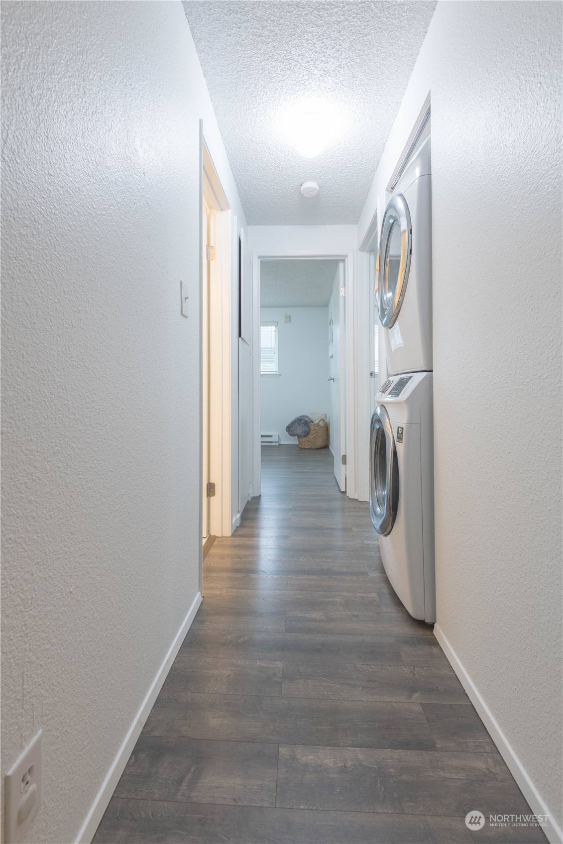 3206 Pine Road Northeast, Unit B5 Bremerton, WA 98310 - Photo 4 of 15 Gallery Image 4