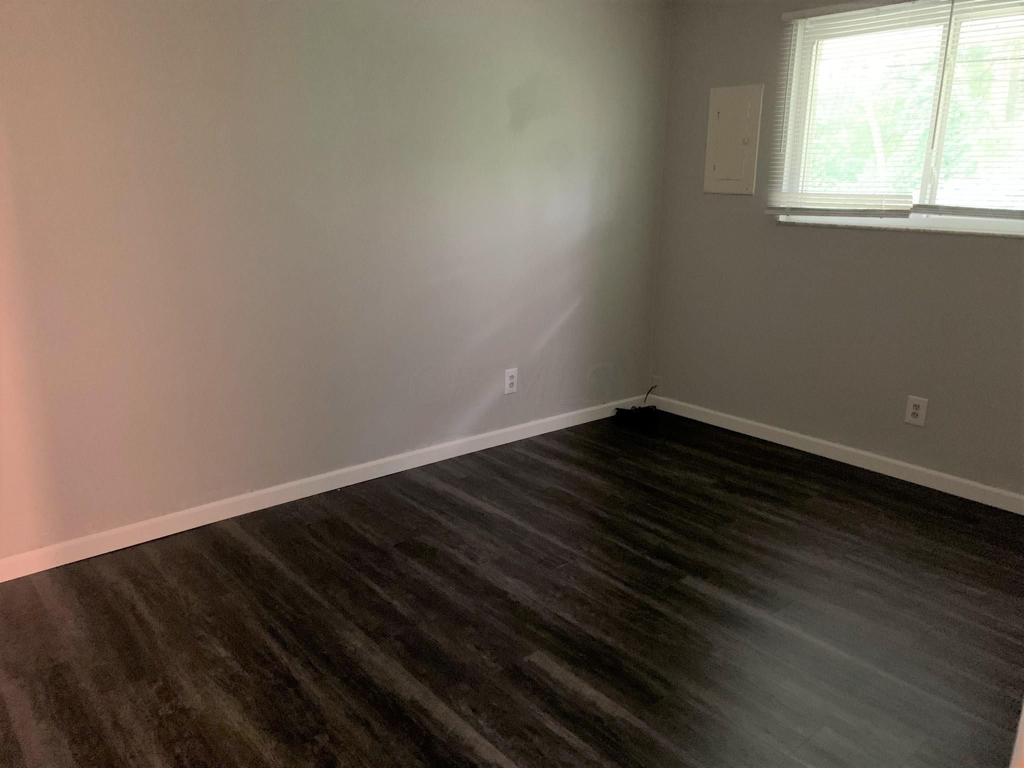 732 North Nelson Road, Unit B Columbus, OH 43219 - Photo 14 of 14