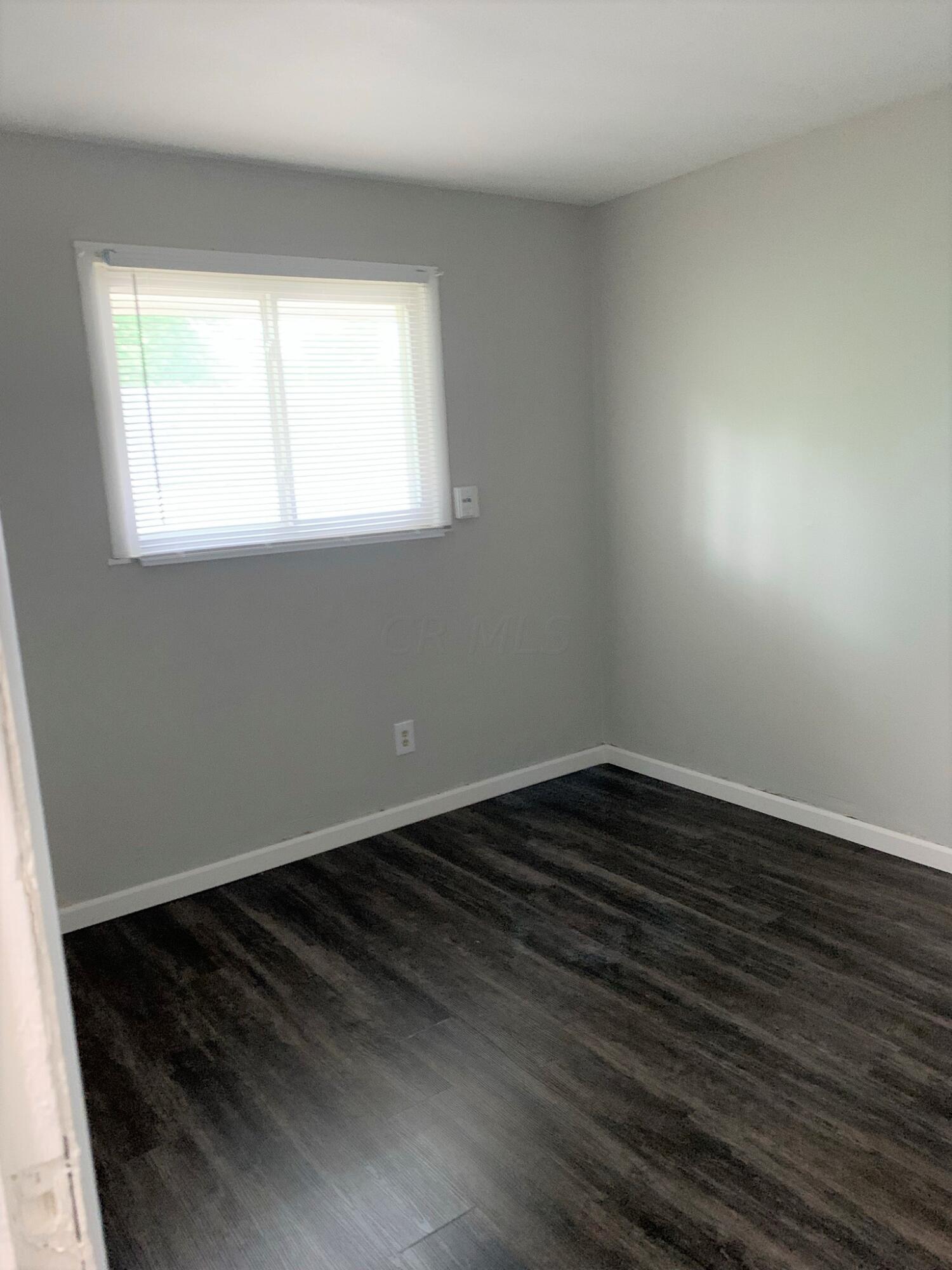 732 North Nelson Road, Unit B Columbus, OH 43219 - Photo 8 of 14