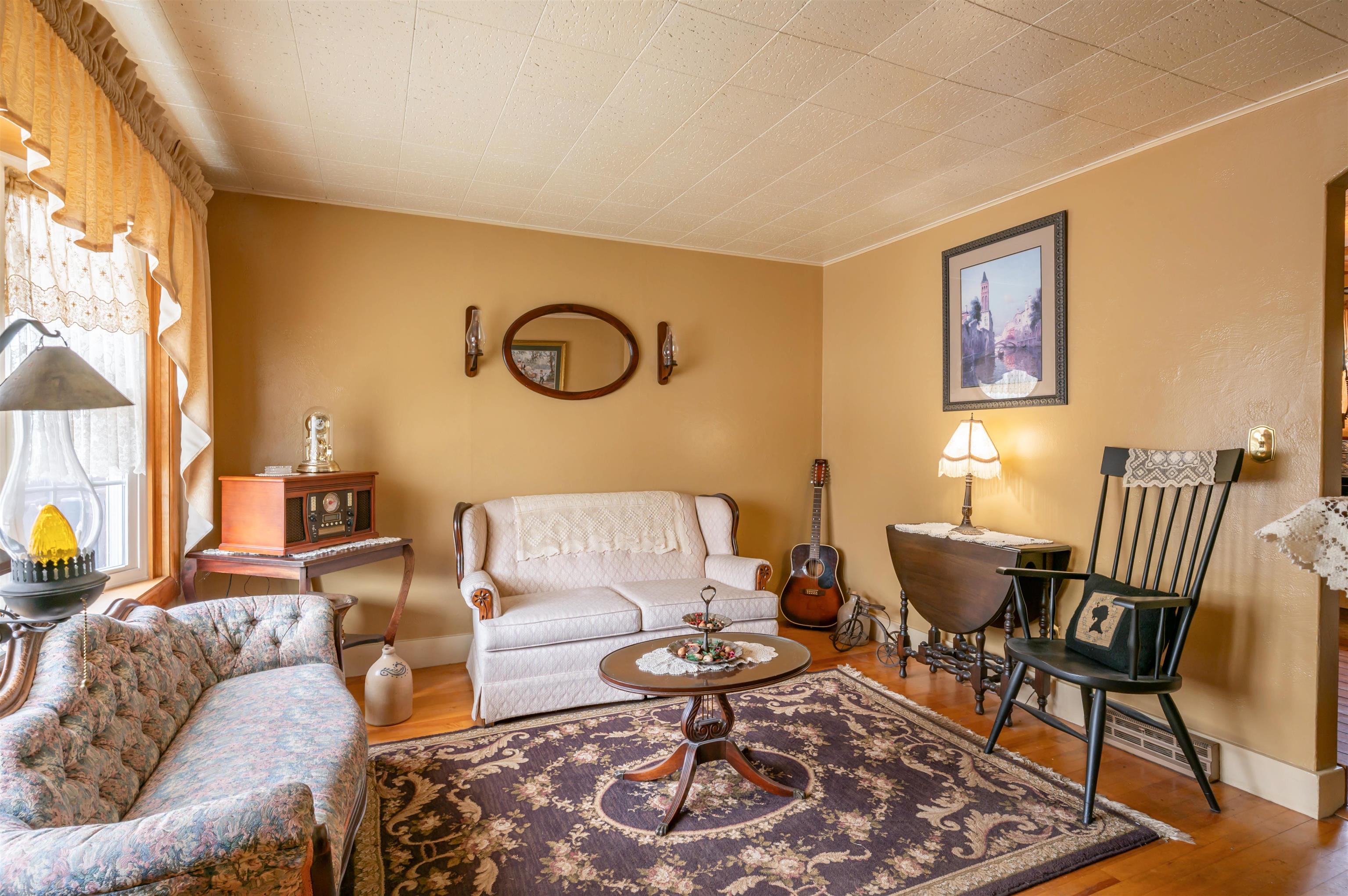 131 Calef Road Manchester, NH 03103 - Photo 18 of 42