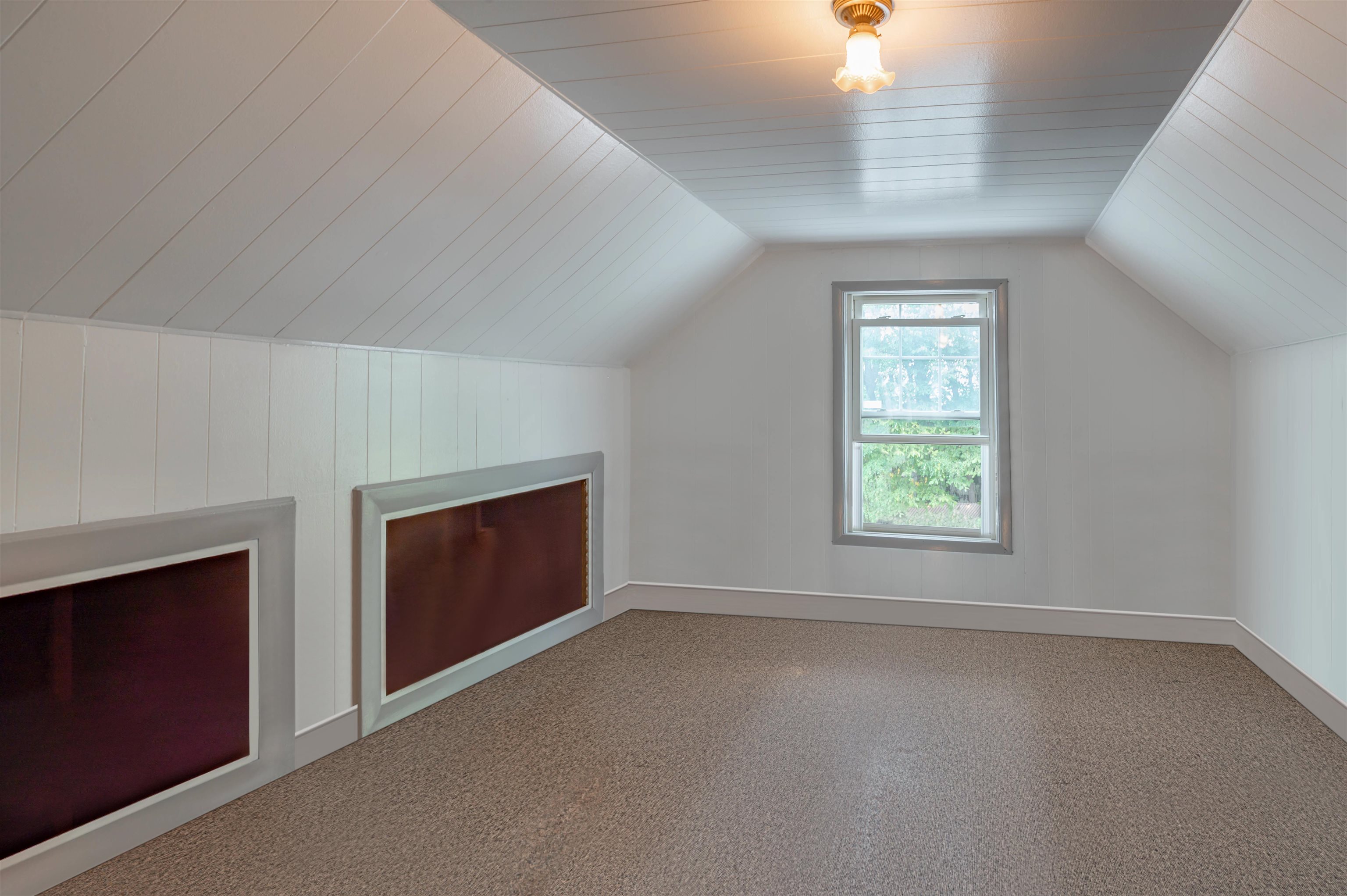 131 Calef Road Manchester, NH 03103 - Photo 30 of 42